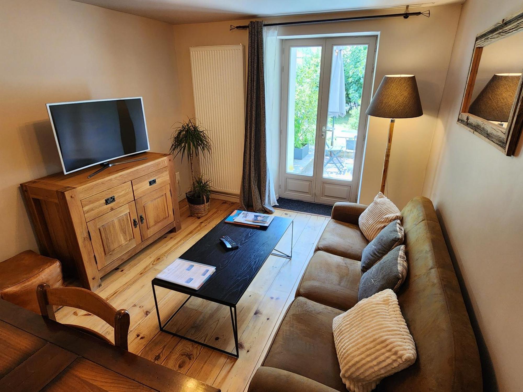 La Girandole Chambre D'Hotes Et Location D'Appartement Арв'є Екстер'єр фото