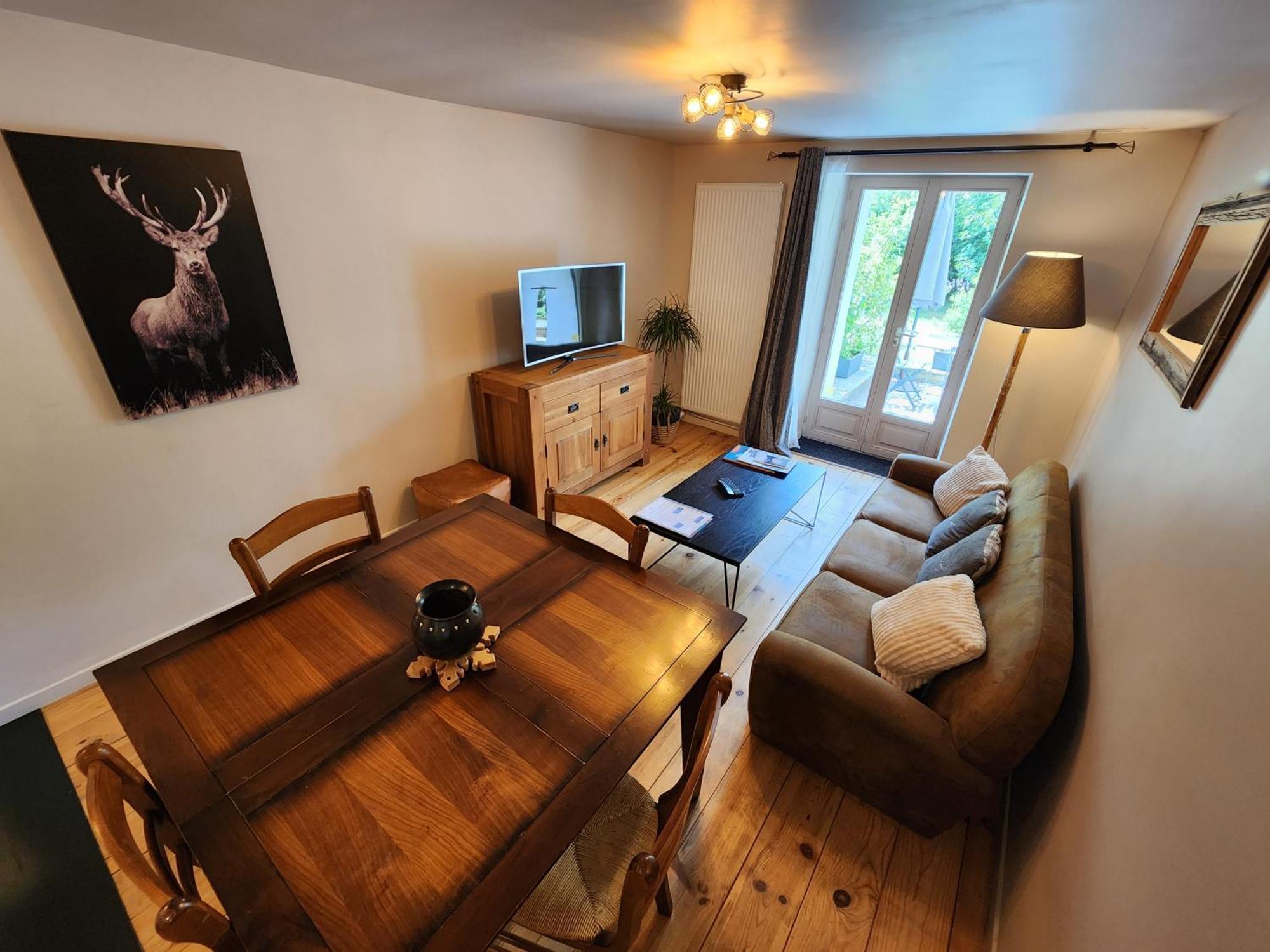La Girandole Chambre D'Hotes Et Location D'Appartement Арв'є Екстер'єр фото