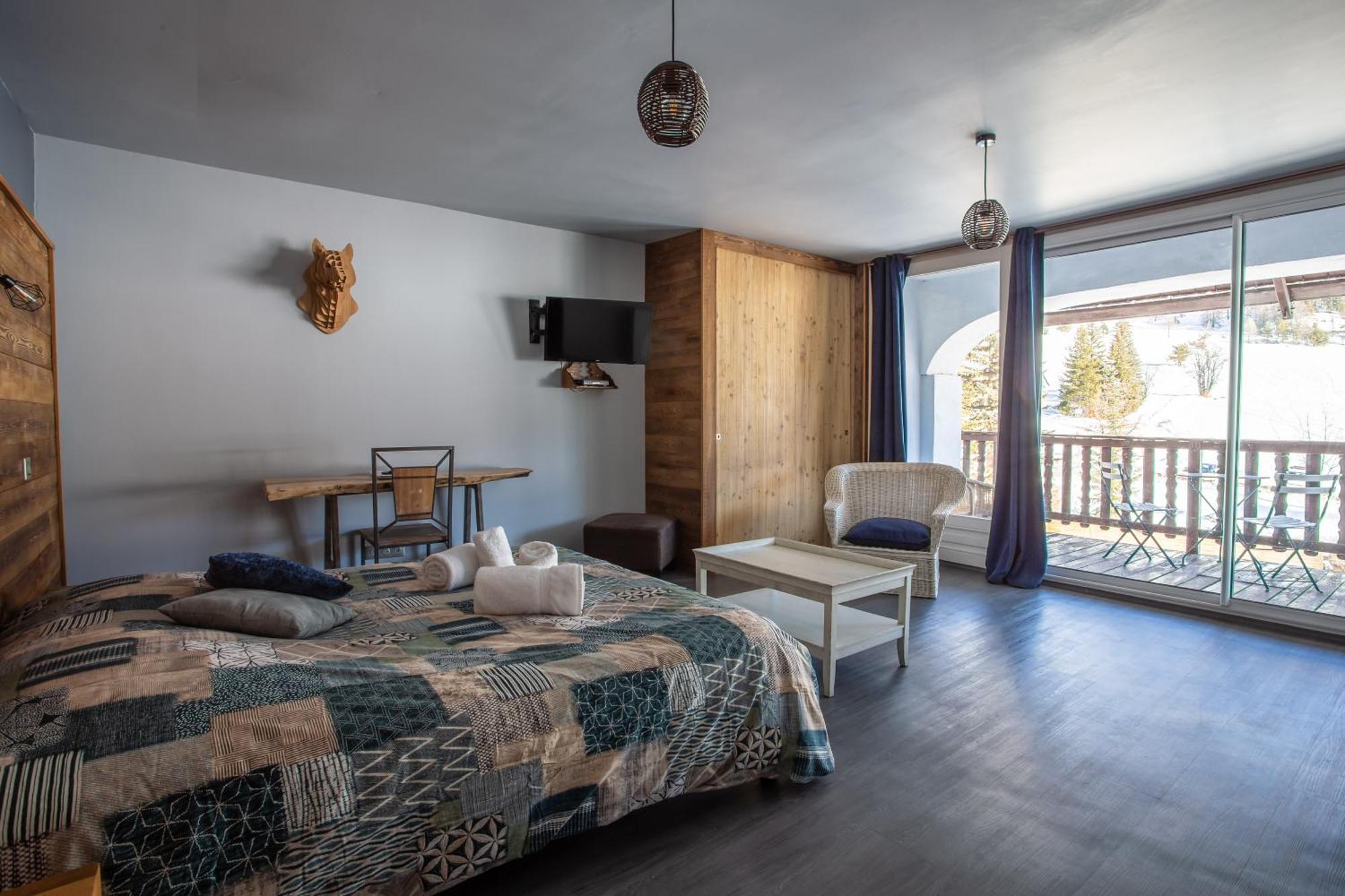 La Girandole Chambre D'Hotes Et Location D'Appartement Арв'є Екстер'єр фото